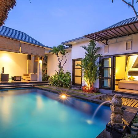 La Villais Kamojang Hotel Seminyak Εξωτερικό φωτογραφία